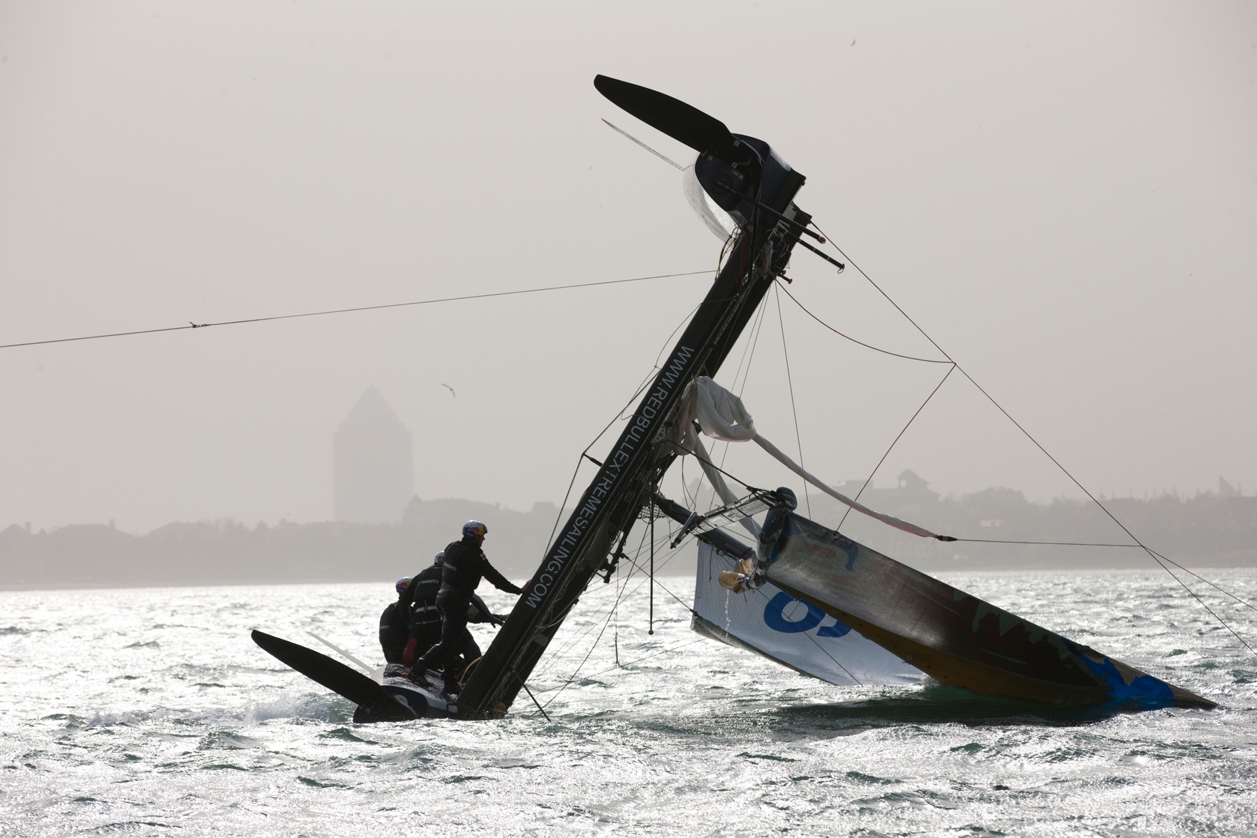 Extreme Sailing Series Crash on Day 3